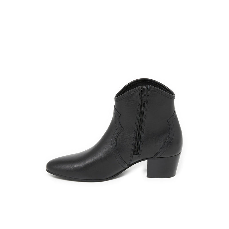 ALIENA NOIR - BOOTS