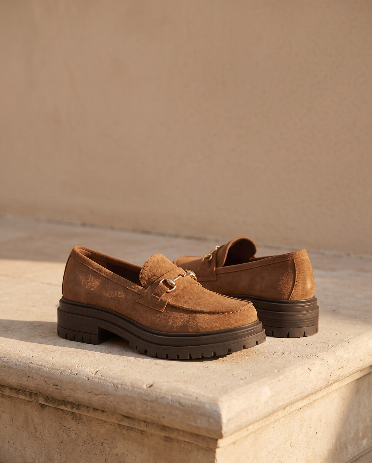 ANTONIS CAMEL SUEDE