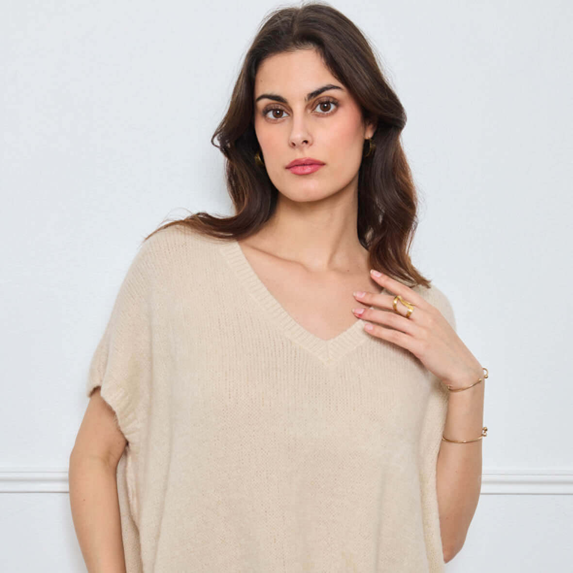 PULL COL V OVERSIZED SANS MANCHES MILIE BEIGE - André