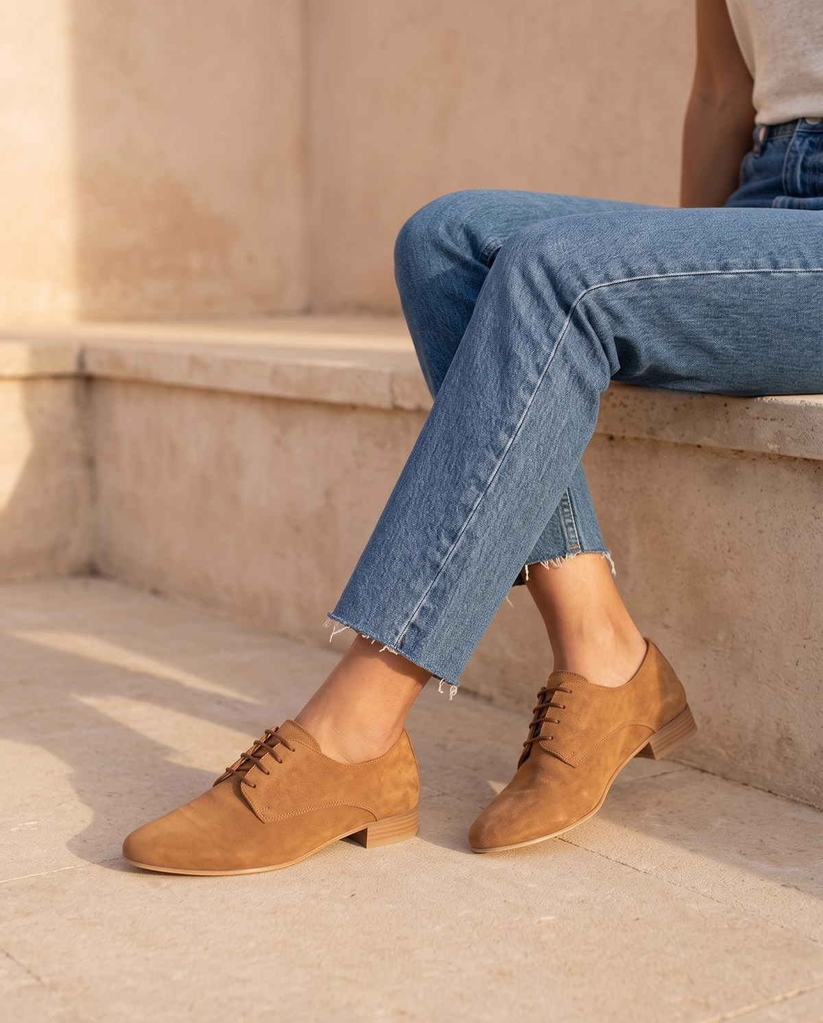 COMPLICE CAMEL SUEDE