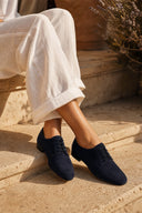 André chaussures derby en daim bleu marine à lacets pour femme