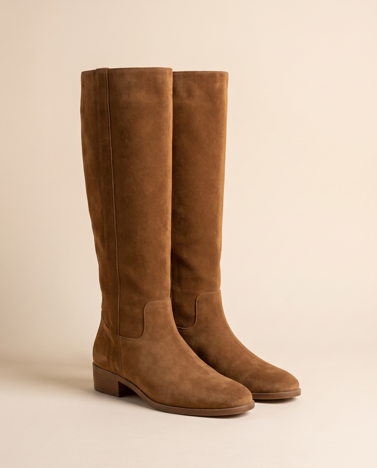 INGRID CAMEL