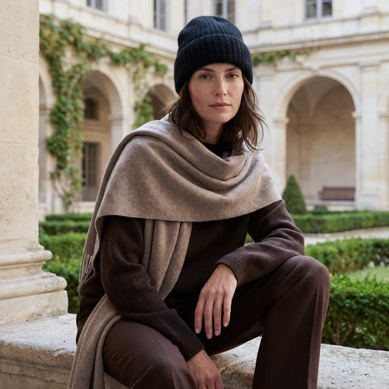 JOCELYNE NOIR - TU - BONNET