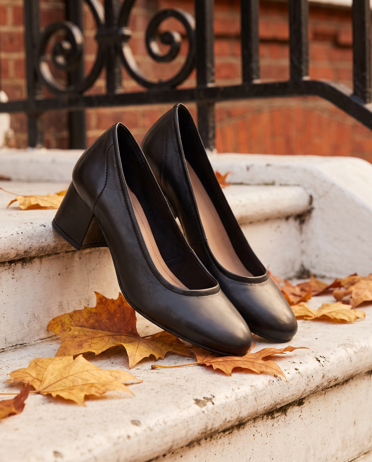 Ninarose Black