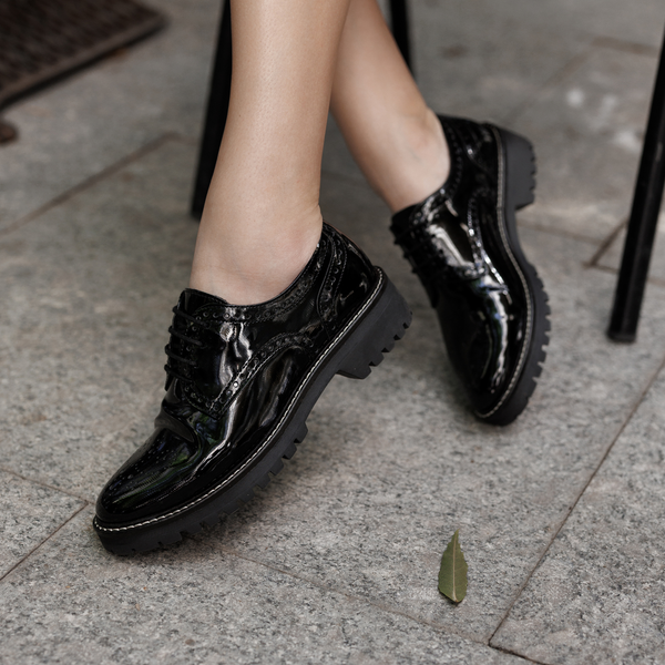 PARISIENNE NOIR - DERBY