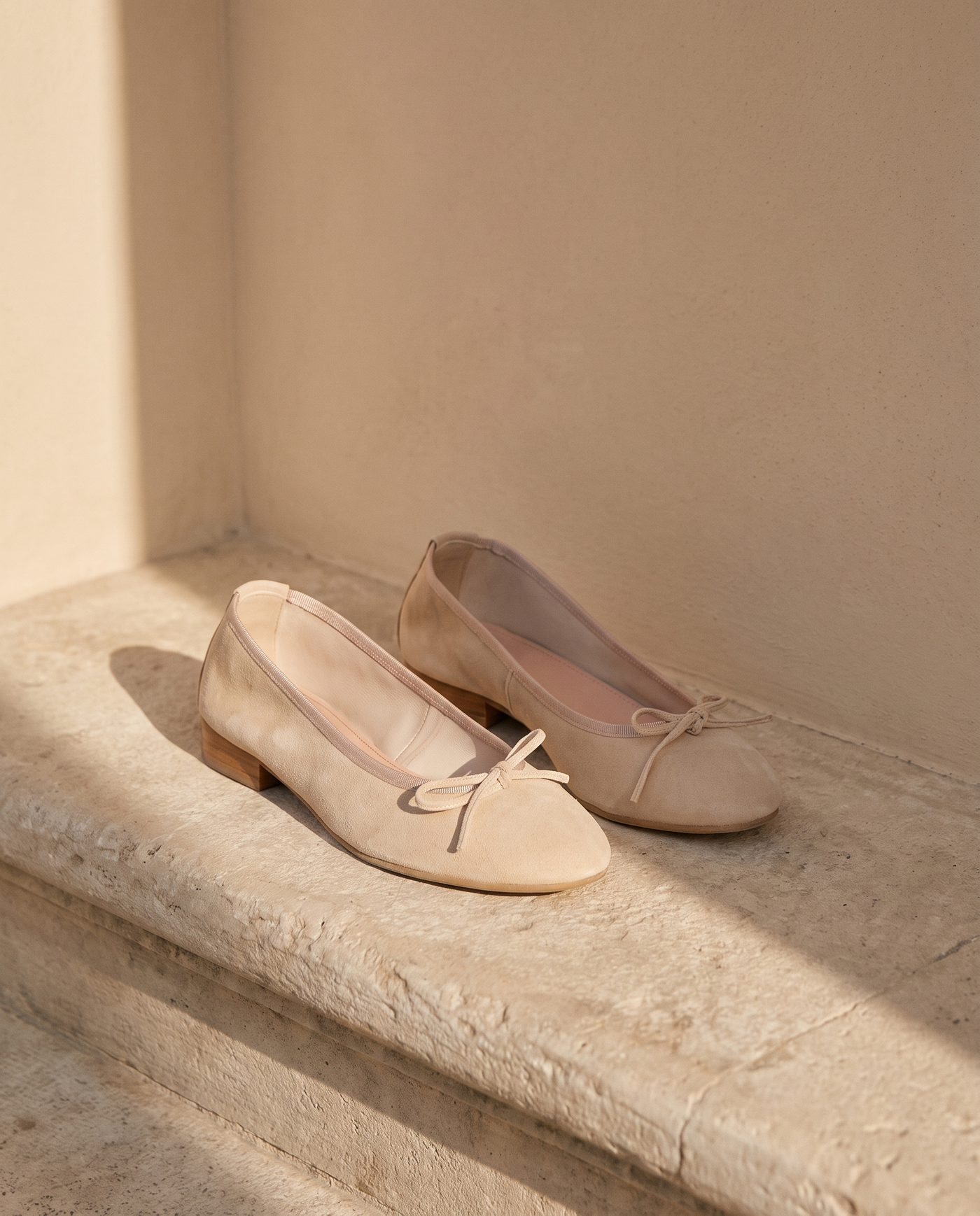POLLY BEIGE
